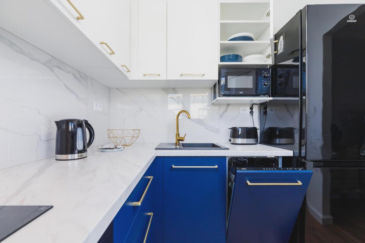 Apartament przy Bulwarach Wiślanych Kościuszki by Renters Kraków Zewnętrze zdjęcie