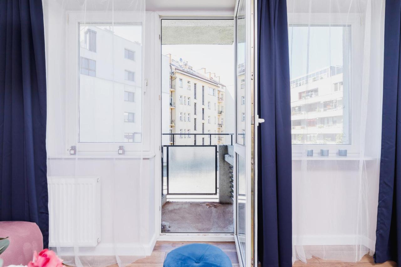 Apartament przy Bulwarach Wiślanych Kościuszki by Renters Kraków Zewnętrze zdjęcie