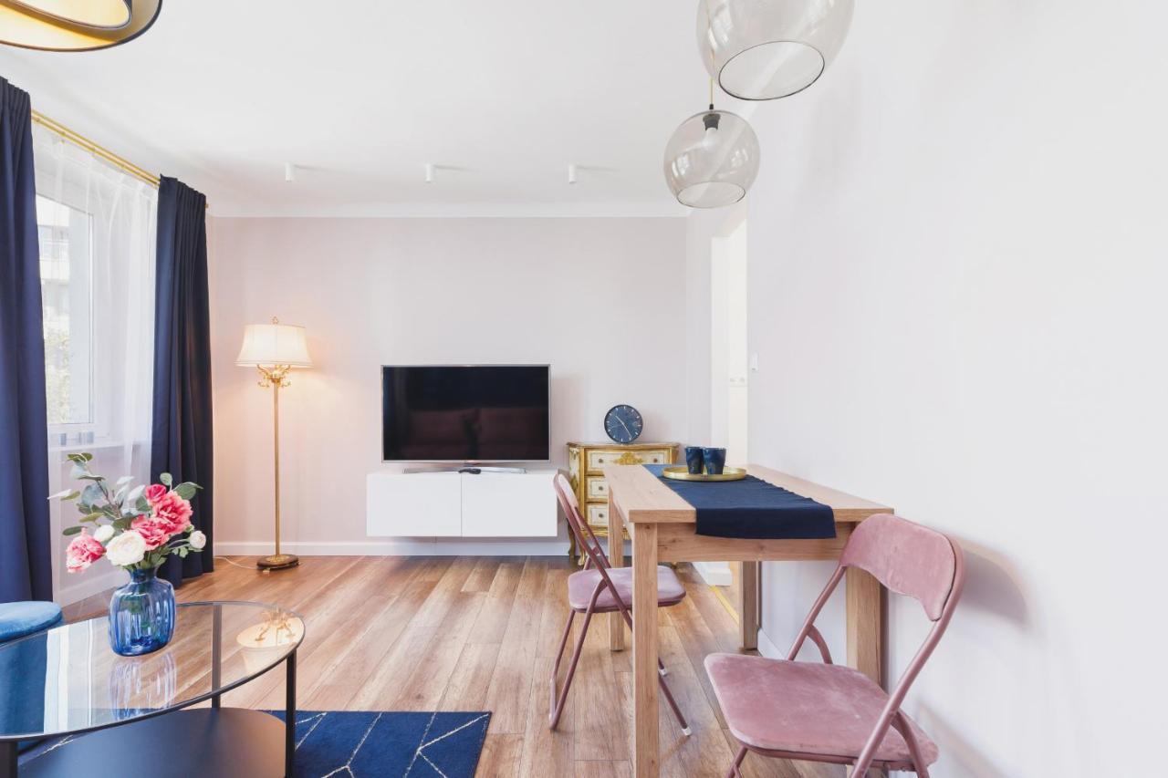 Apartament przy Bulwarach Wiślanych Kościuszki by Renters Kraków Zewnętrze zdjęcie
